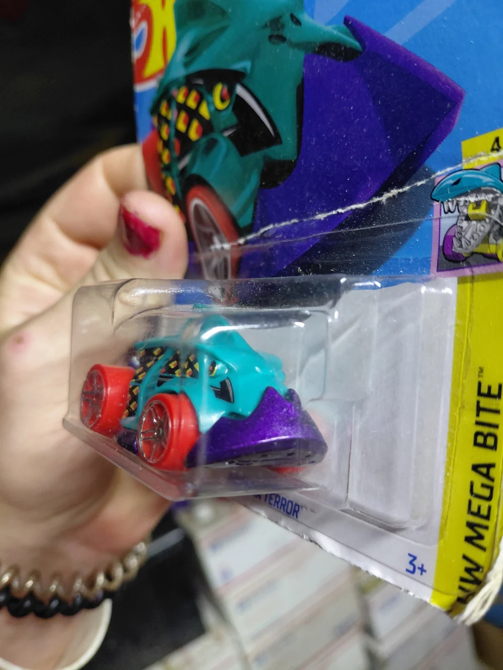 Hot Wheels Piranha Terror from the 2024 HW Mega Bite series (number 87/250, 4/5